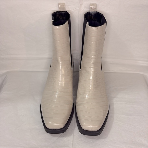 Open Edit Edayla Cream 10M Faux Croc-Embossed Ankle Heeled Chelsea Style Boots - Picture 3 of 16
